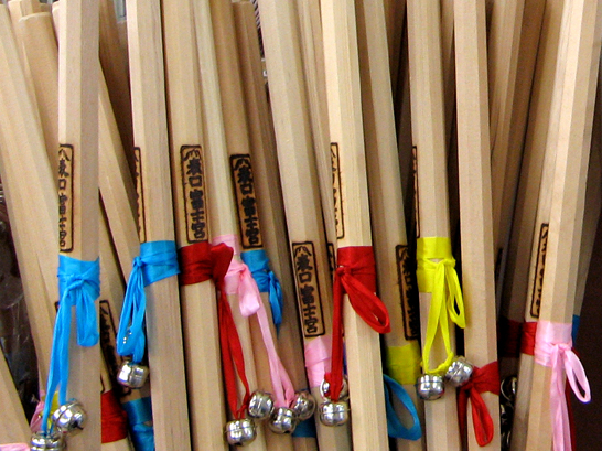 攀登富士山路中能購買得到的登山杖金剛杖
