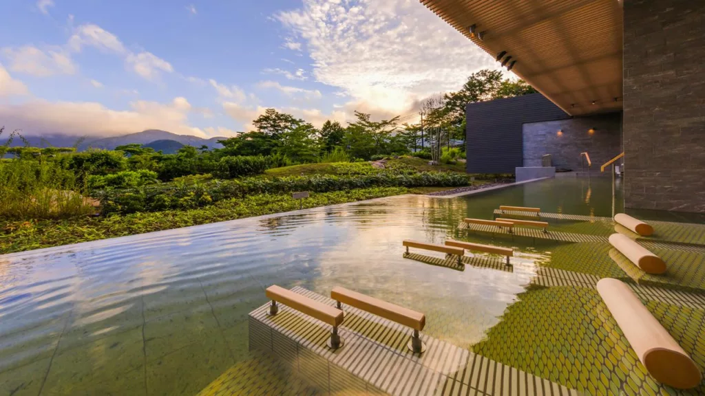 Hakone Lake Ashino Hanori Hotel Large Bath
