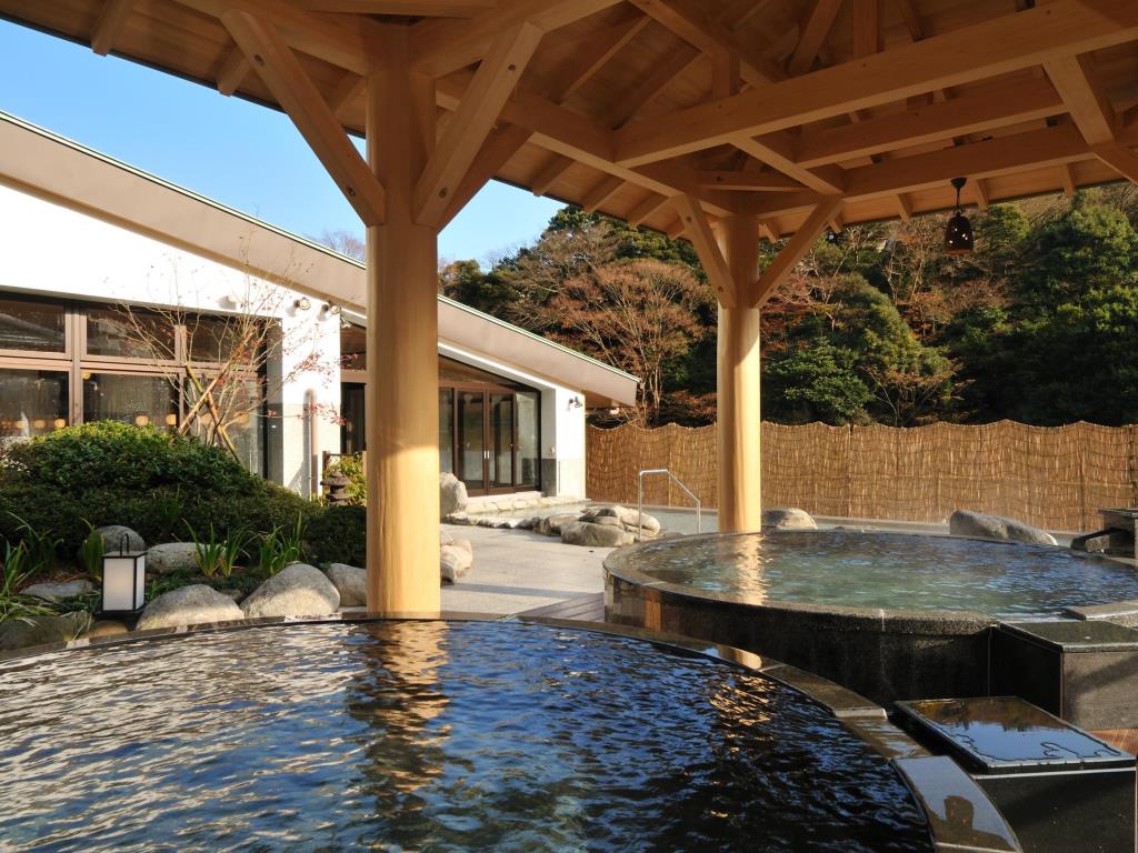 箱根温泉酒店箱根汤本天成园的大浴场