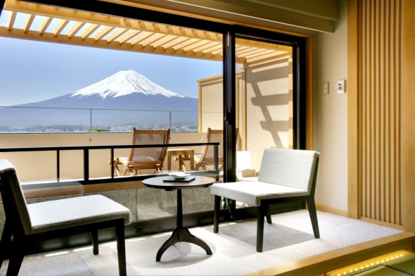 富士山河口湖溫泉酒店推薦，秀峰閣湖月的房間