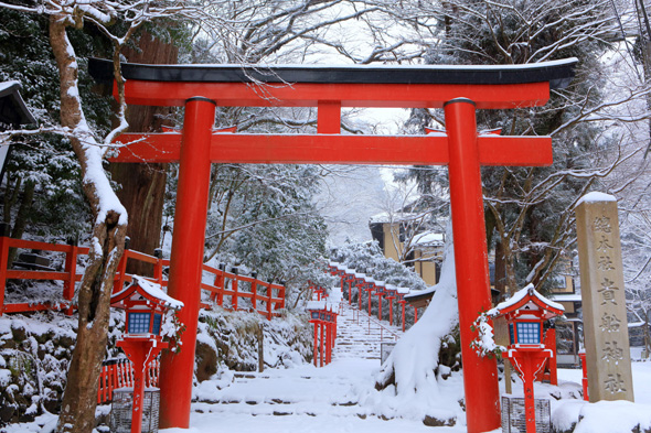 京都貴船神社的冬天景色