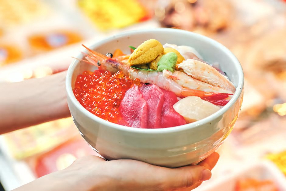 北海道小樽OMO5提供的專屬海鮮丼體驗