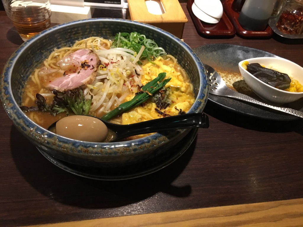 北海道札幌拉麵一粒庵的餐點
